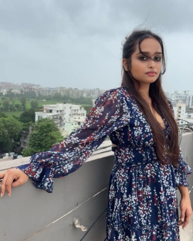 female Call Girls in Ahmedabad